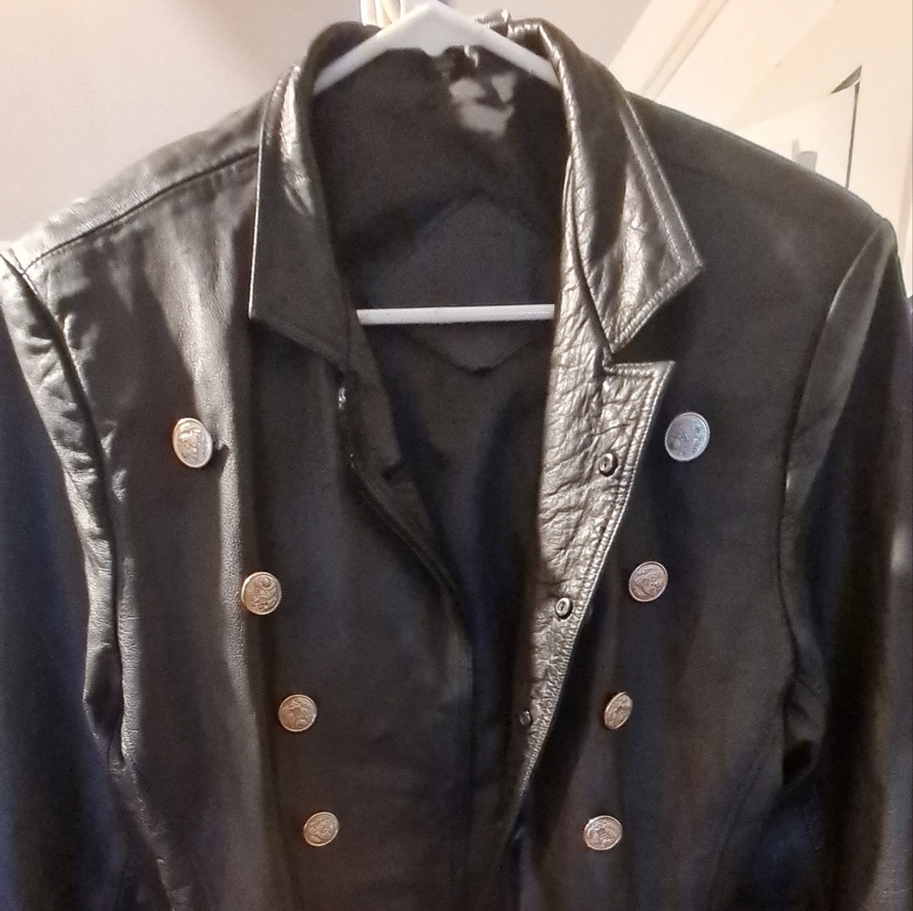 Blazer style button down leather jacket size M
